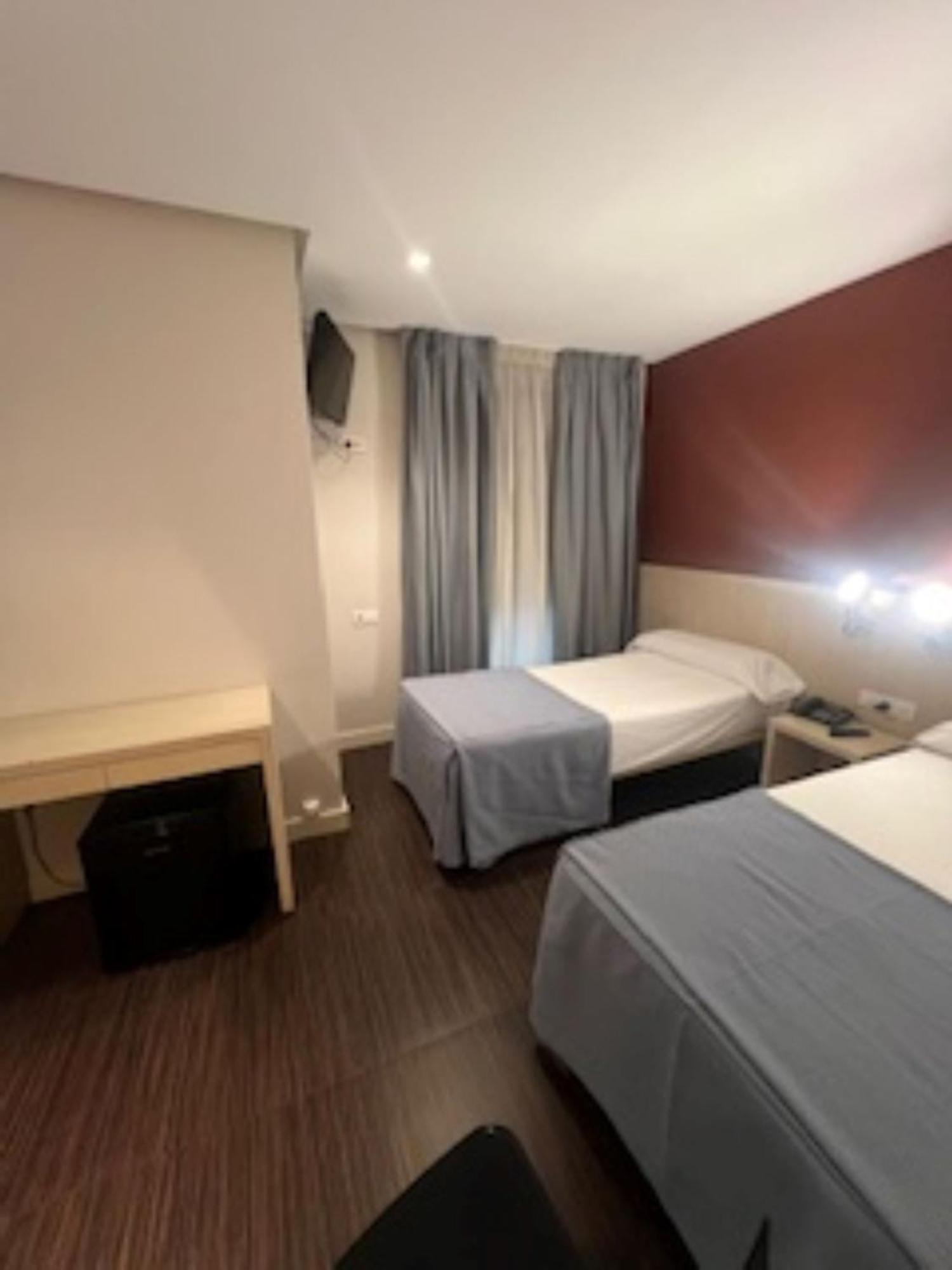 Hotel El Globo Walencja Zewnętrze zdjęcie