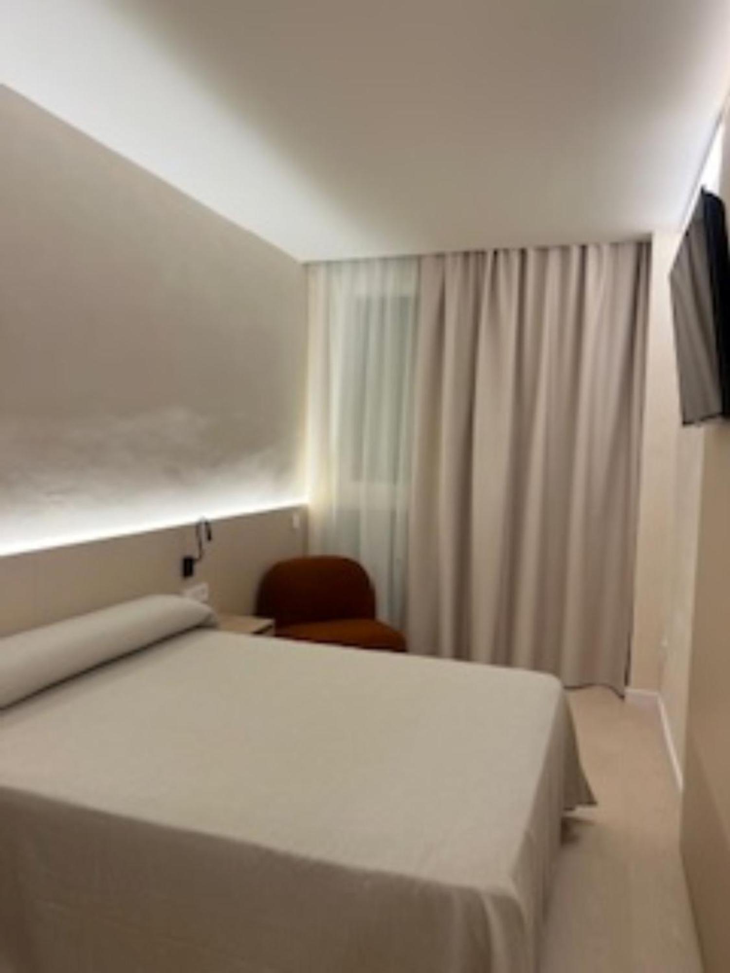 Hotel El Globo Walencja Zewnętrze zdjęcie